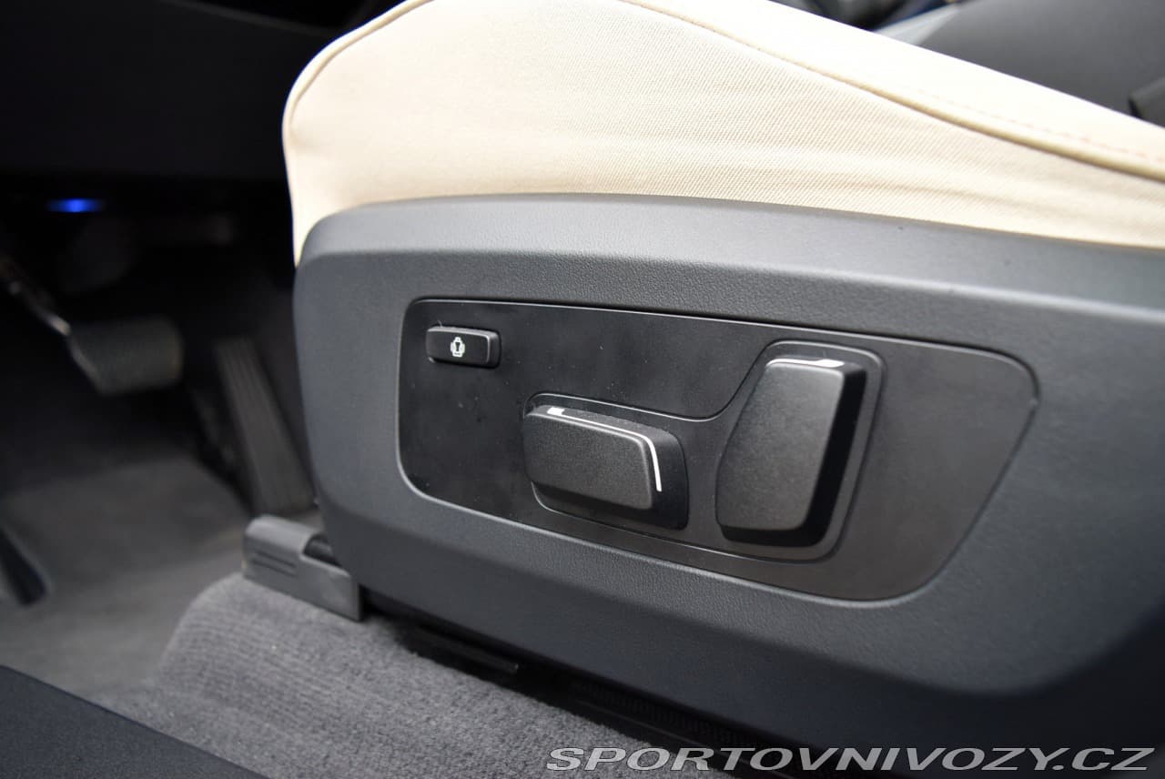 2025 BMW X3 - 12