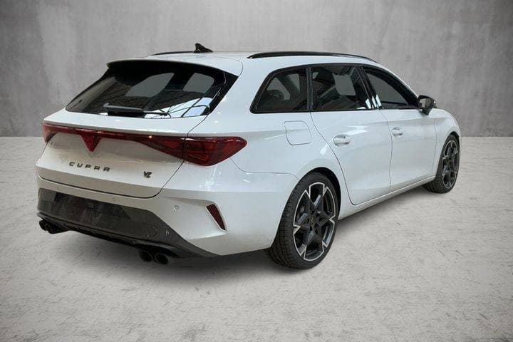 2025 Cupra LEON - 3