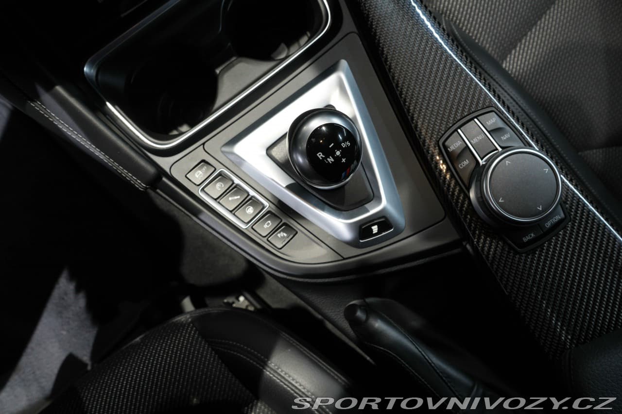 2018 BMW M3 - 9