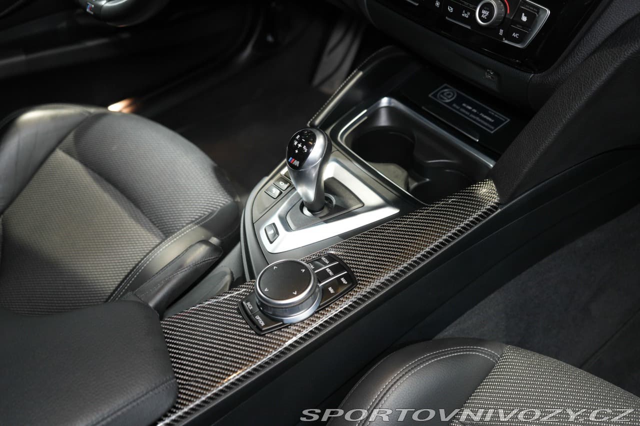 2018 BMW M3 - 10