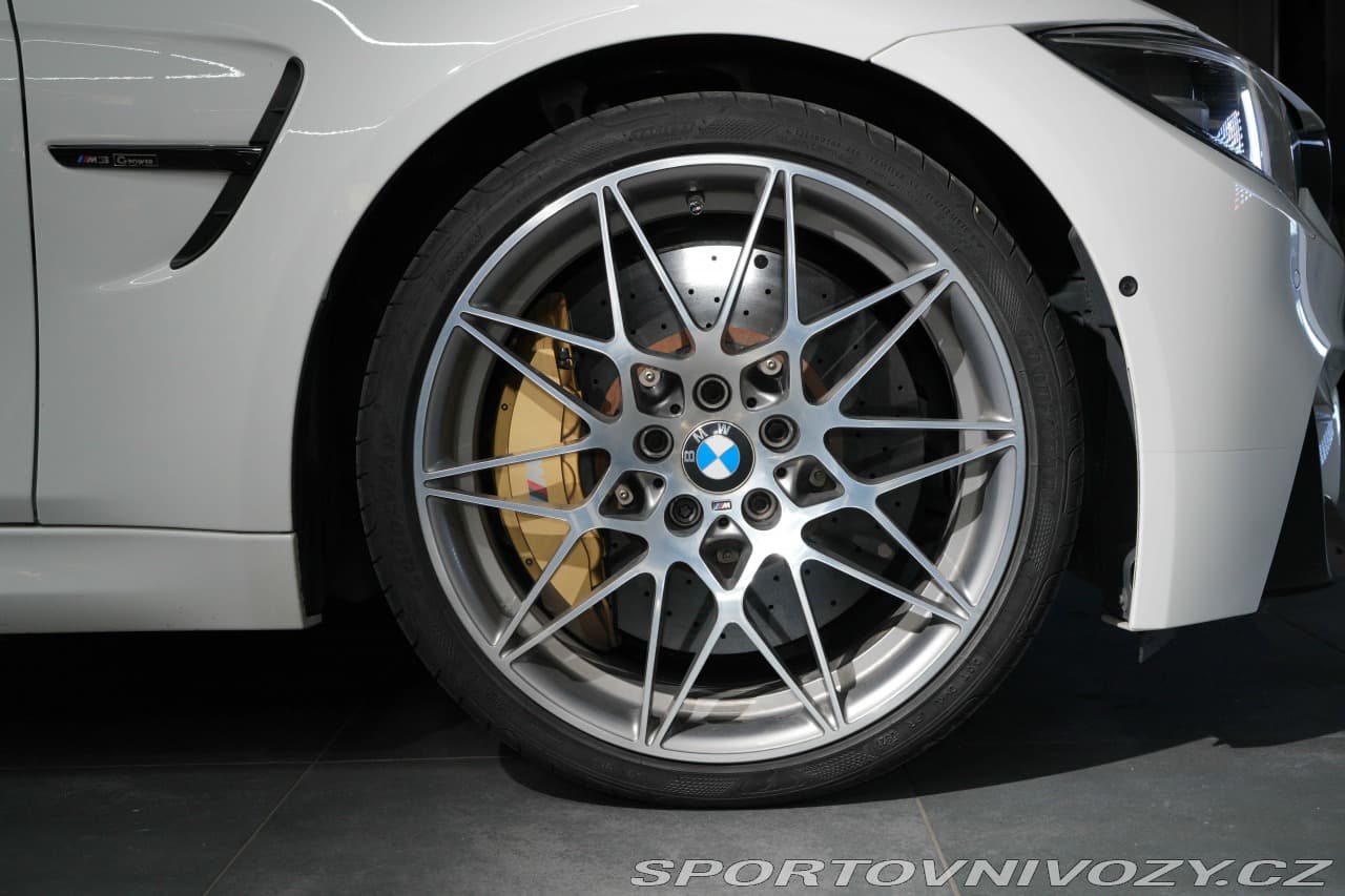 2018 BMW M3 - 15