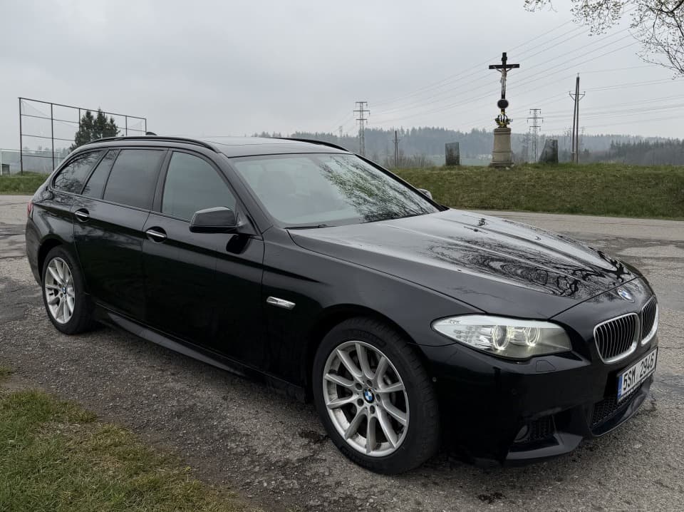 2012 BMW 5-SERIES - 15