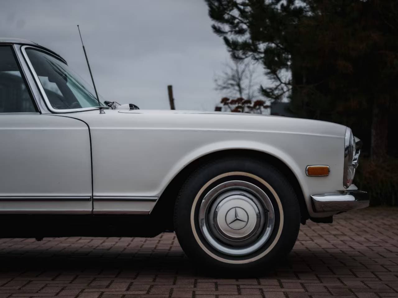 1968 Mercedes-Benz SL - 12