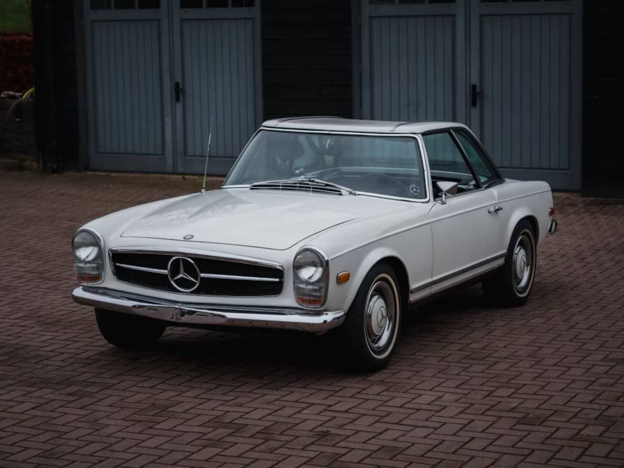 1968 Mercedes-Benz SL - 2