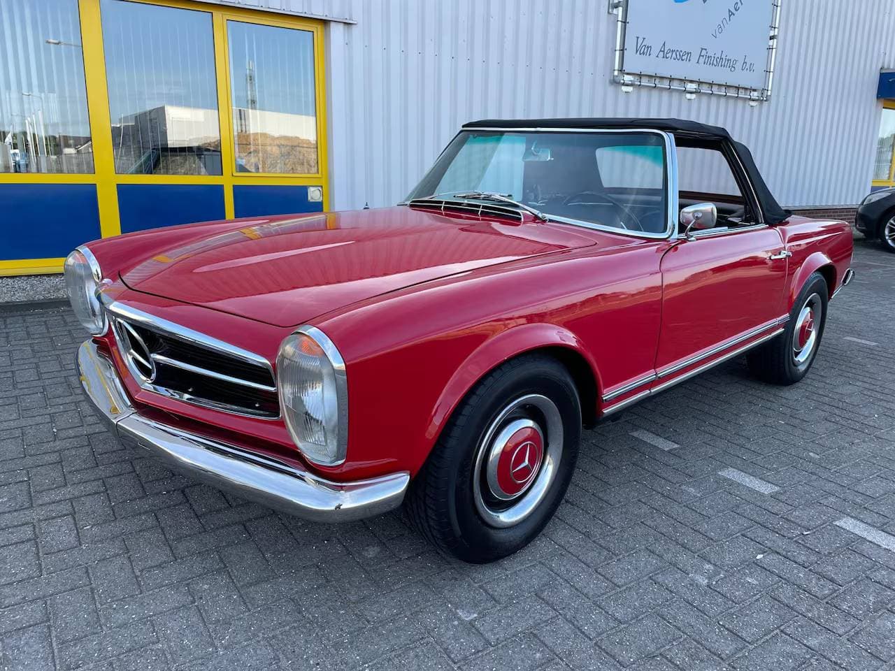 1967 Mercedes-Benz SL - 12