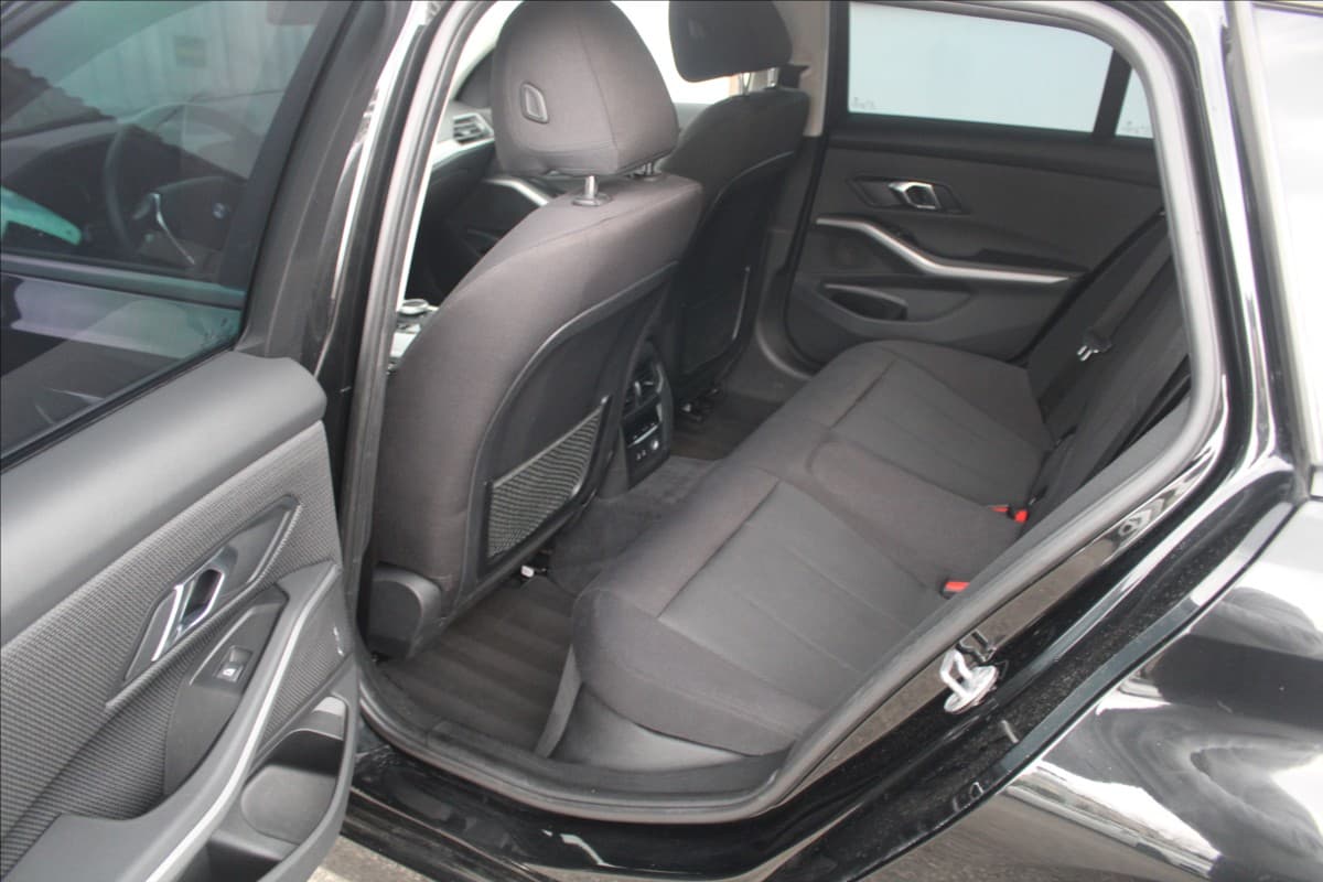 BMW 3-SERIES - 14