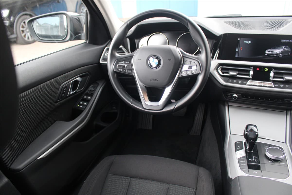 BMW 3-SERIES - 15
