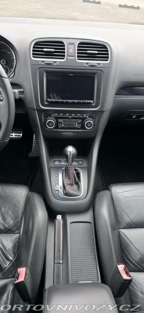 2009 Volkswagen GOLF - 11