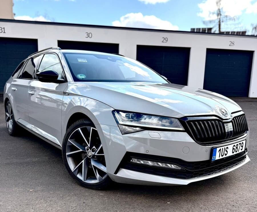 2021 Škoda SUPERB - 10