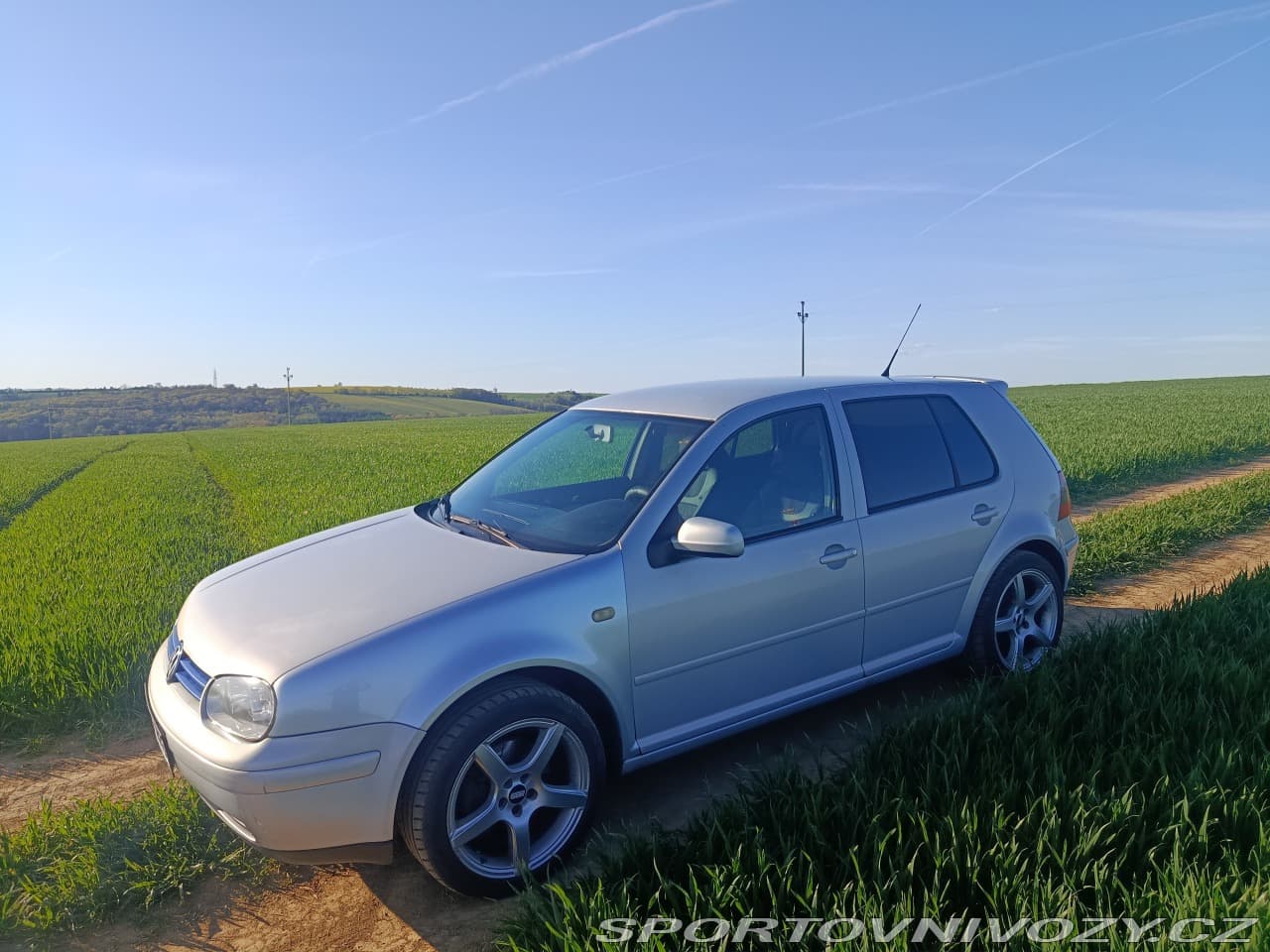 2000 Volkswagen GOLF