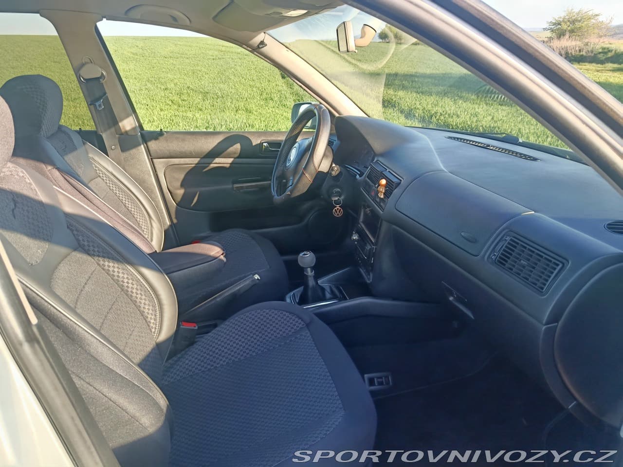 2000 Volkswagen GOLF - 18