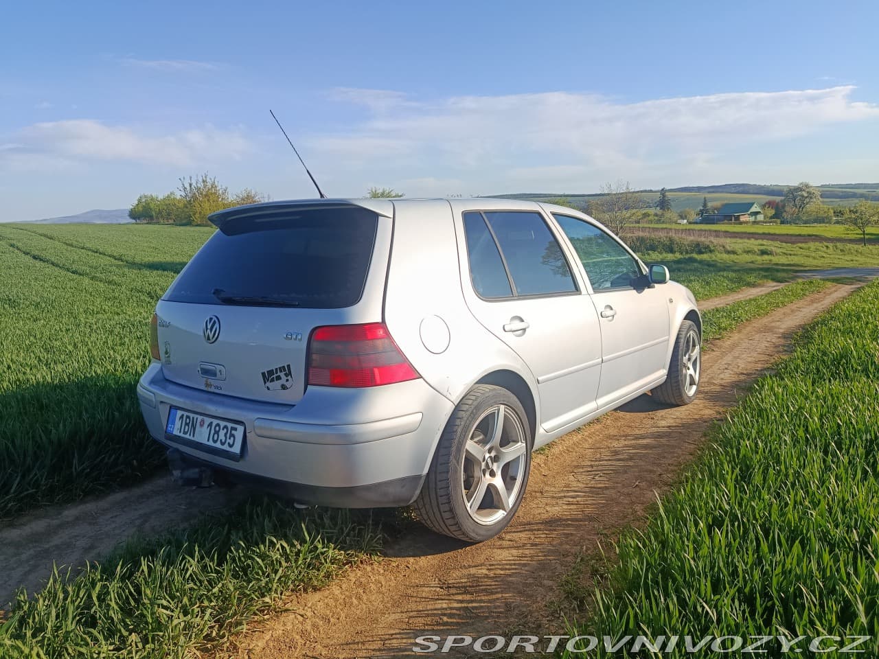 2000 Volkswagen GOLF - 8