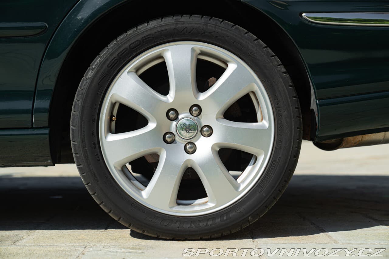 2002 Jaguar X-TYPE - 15