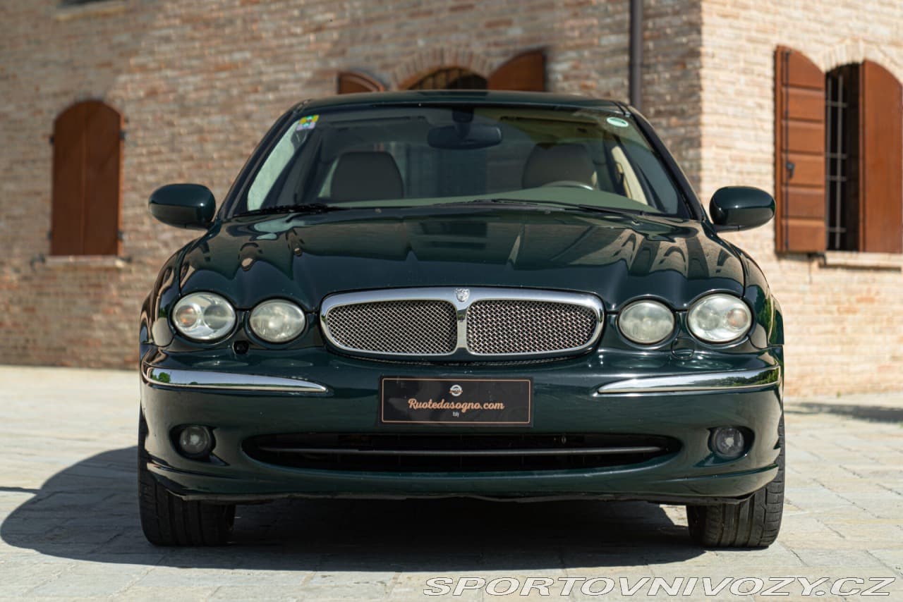 2002 Jaguar X-TYPE - 3