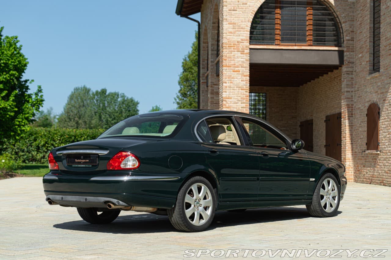 2002 Jaguar X-TYPE - 6