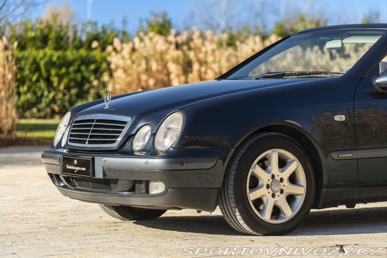 2002 Mercedes-Benz CLK - 14