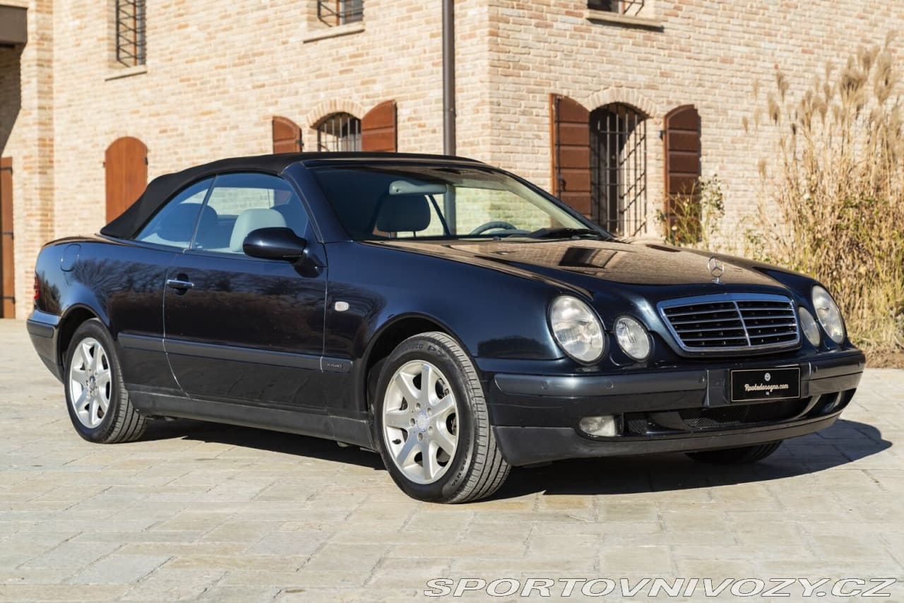 2002 Mercedes-Benz CLK - 2