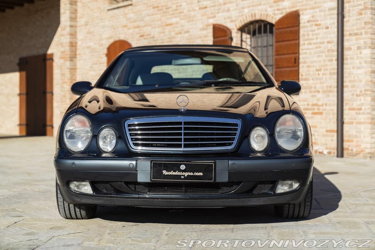 2002 Mercedes-Benz CLK - 3