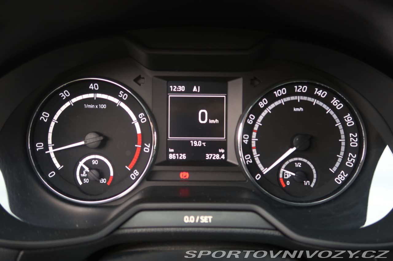 2014 Škoda OCTAVIA - 11