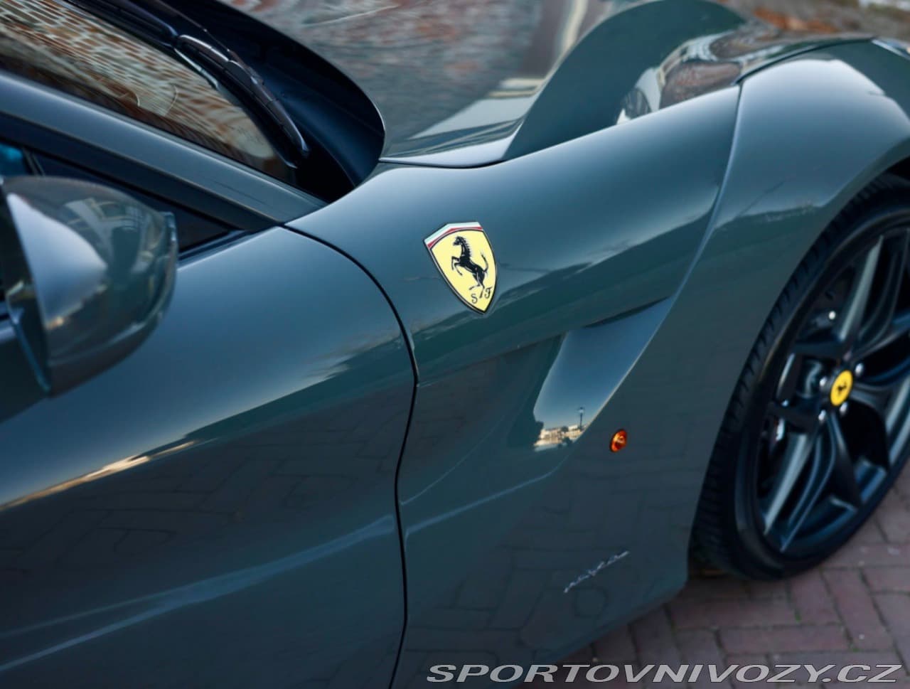 2013 Ferrari F12 - 15