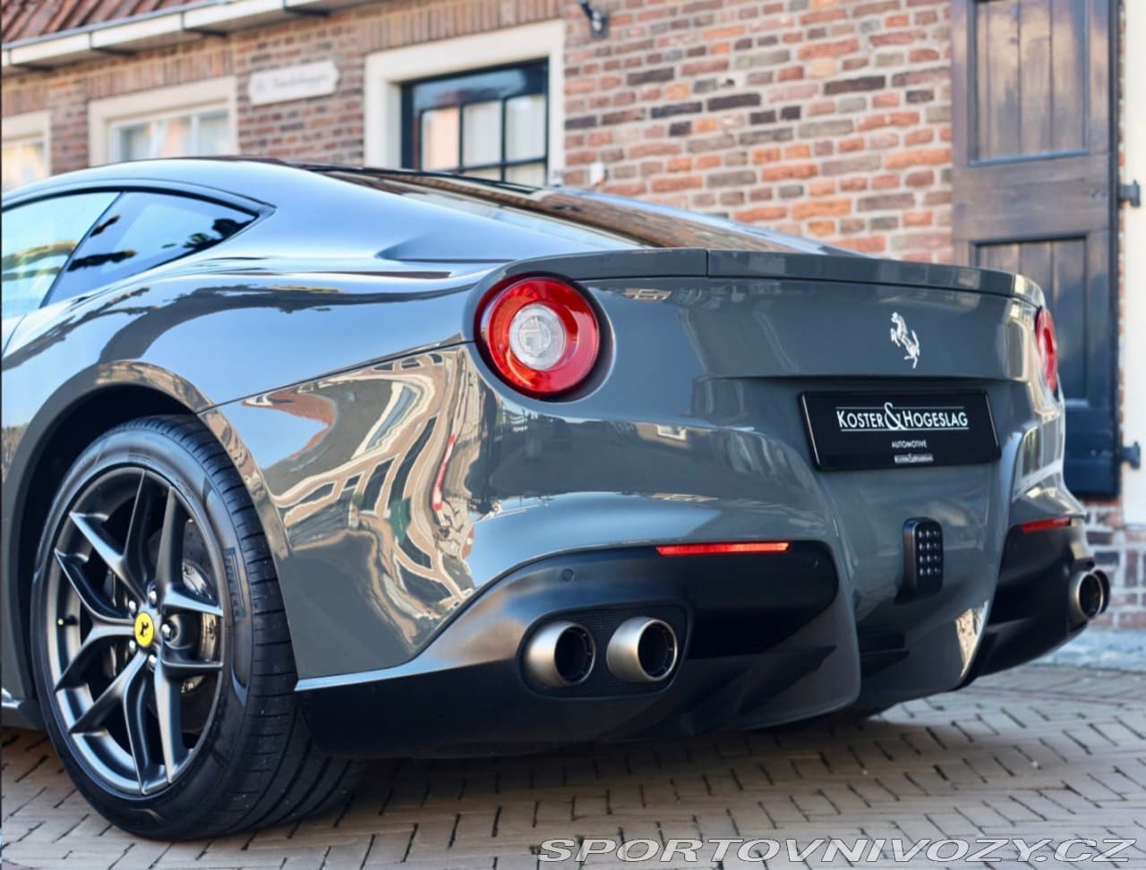 2013 Ferrari F12 - 19