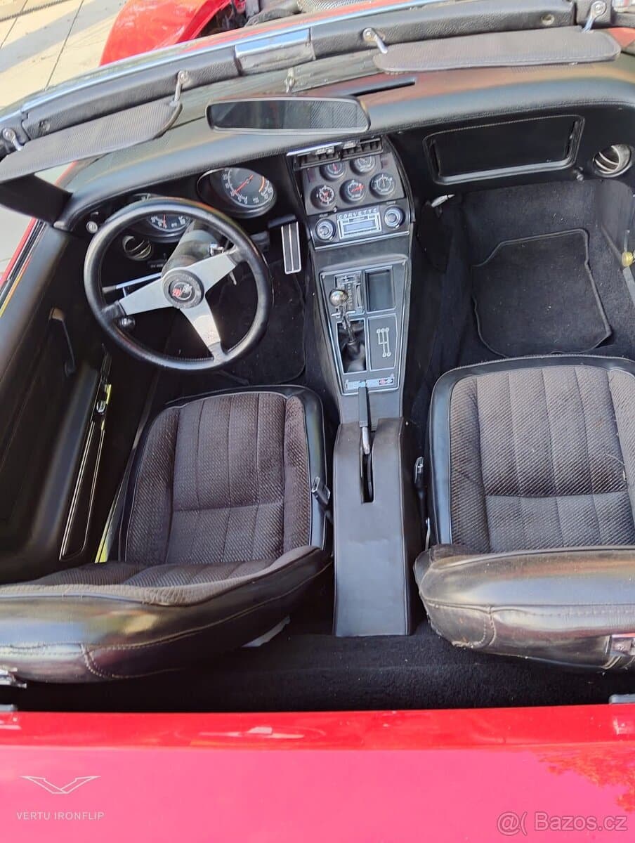 1974 Chevrolet CORVETTE - 7