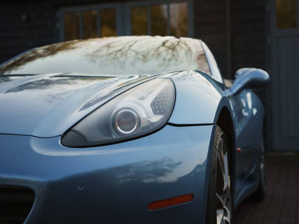 2010 Ferrari CALIFORNIA - 16