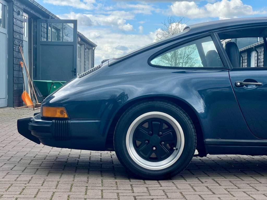 1981 Porsche 911 - 10