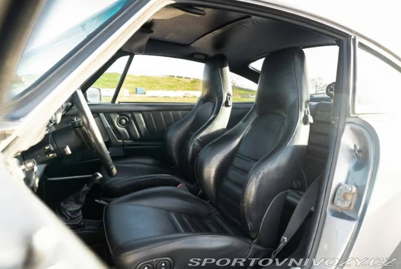 1985 Porsche 911 - 10