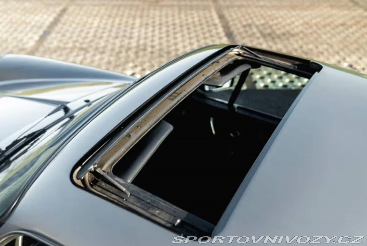 1985 Porsche 911 - 6