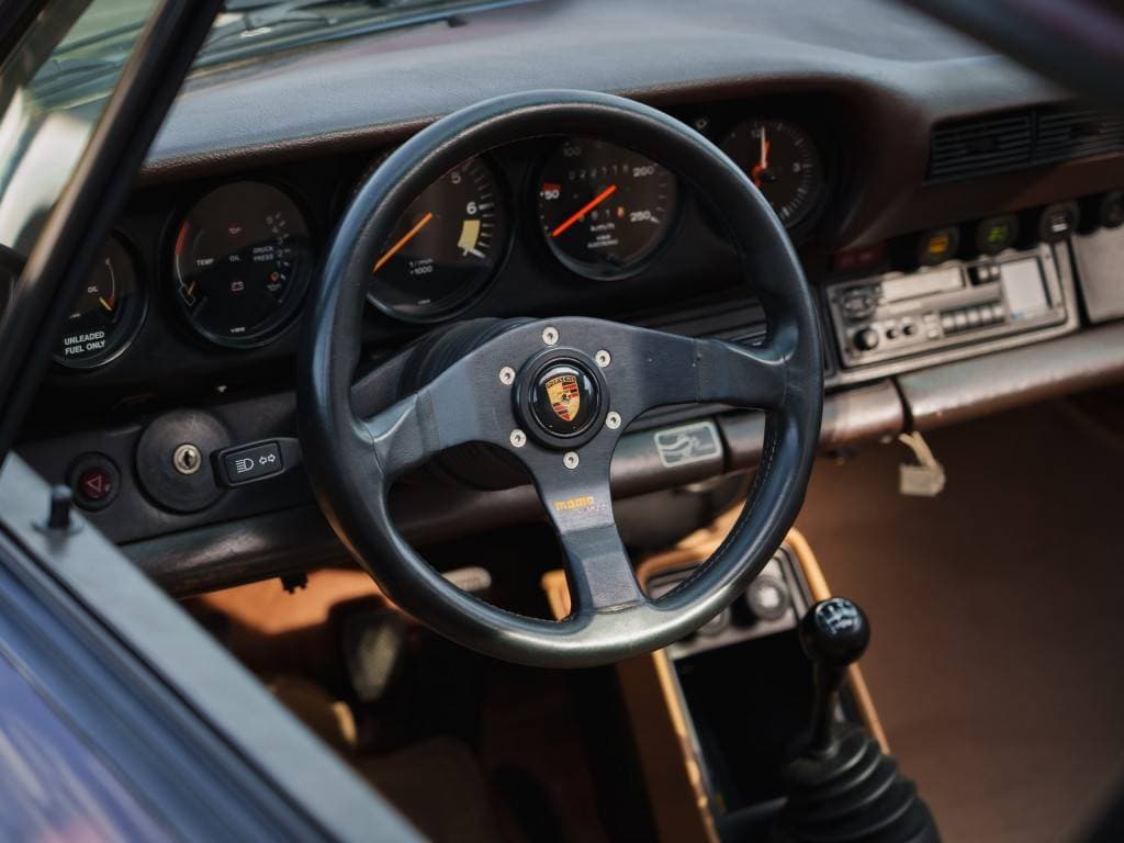 1983 Porsche 911 - 6