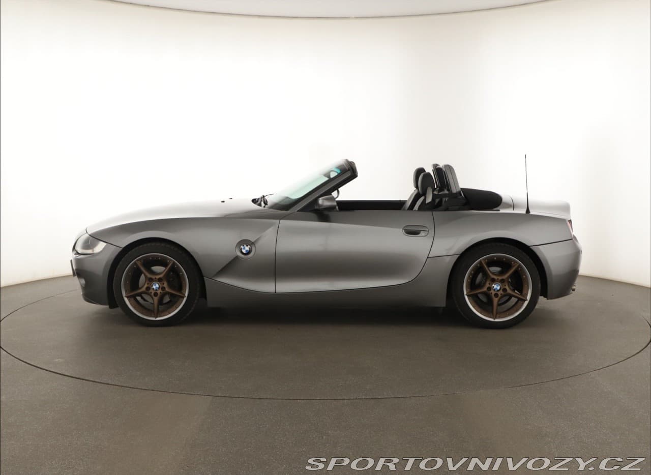 2005 BMW Z4 - 3