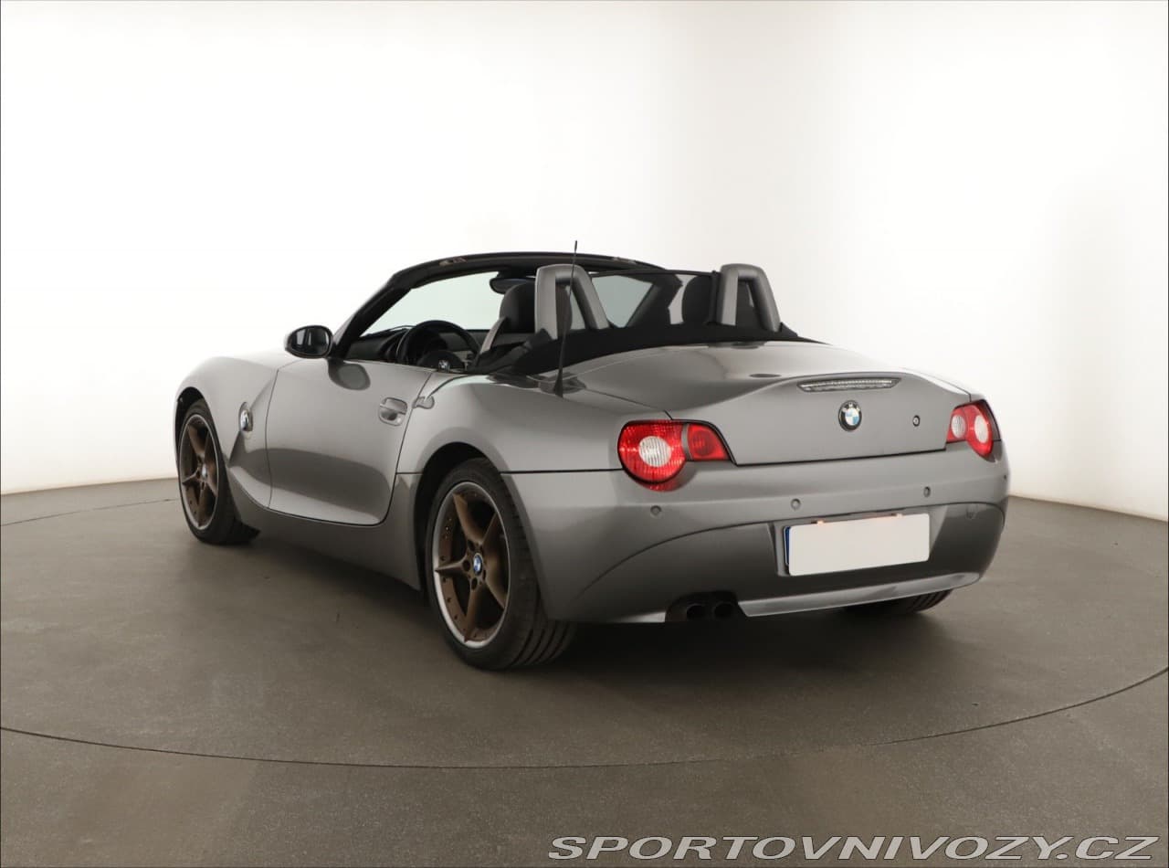 2005 BMW Z4 - 4