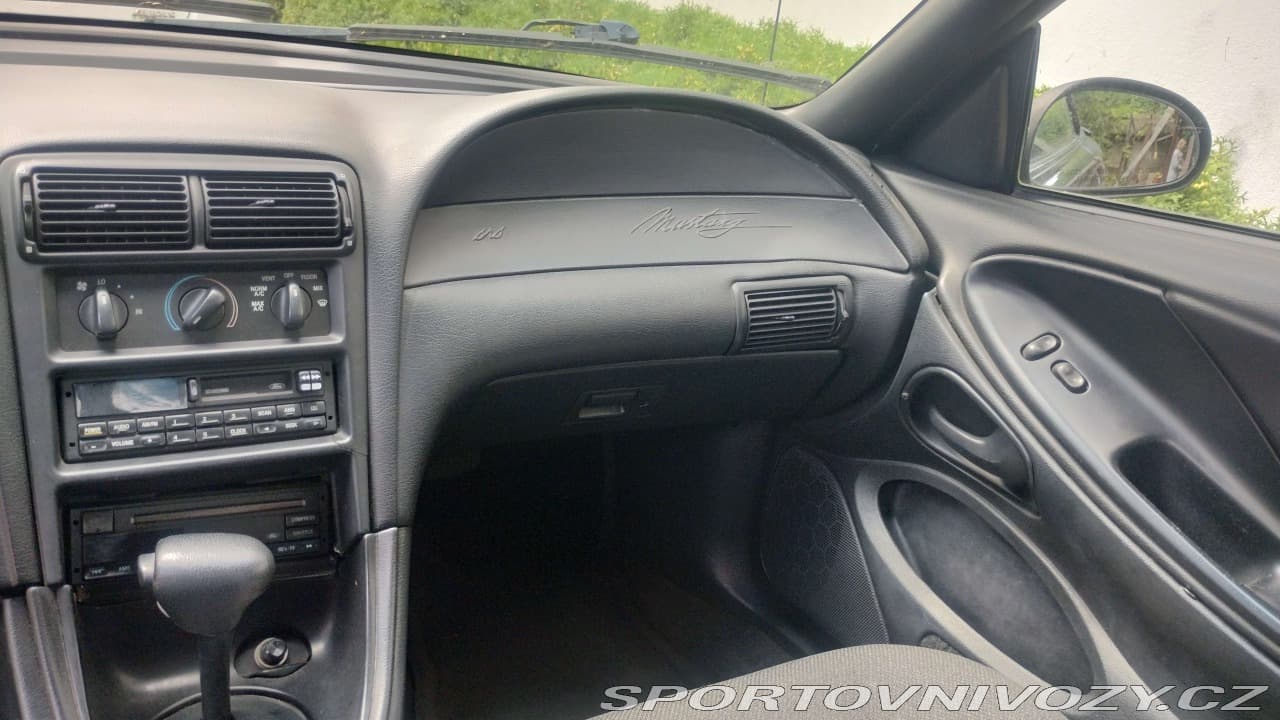 1998 Ford MUSTANG - 10