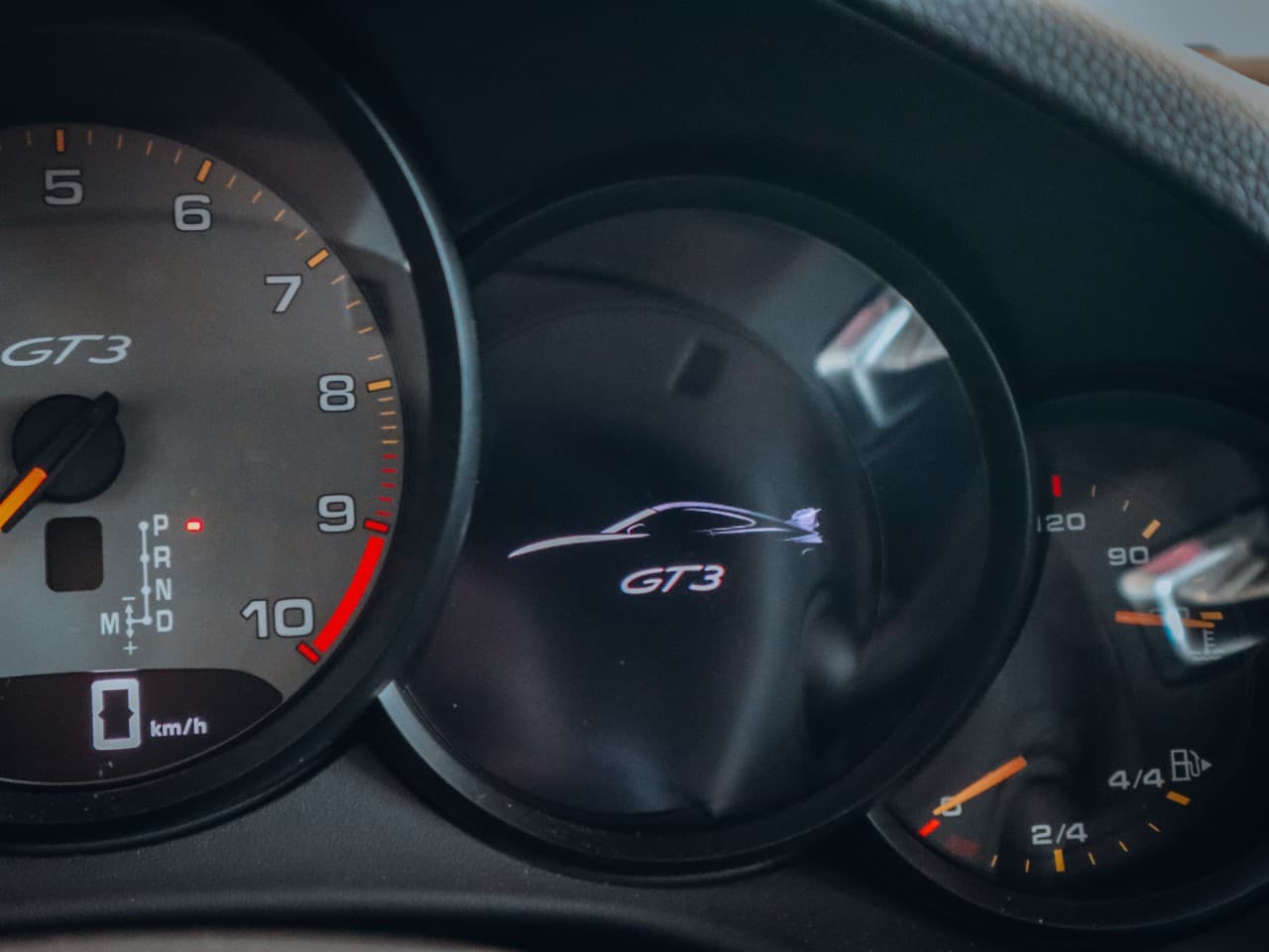 2018 Porsche 911 - 16