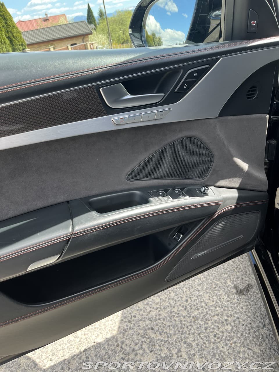 2017 Audi S8 - 16