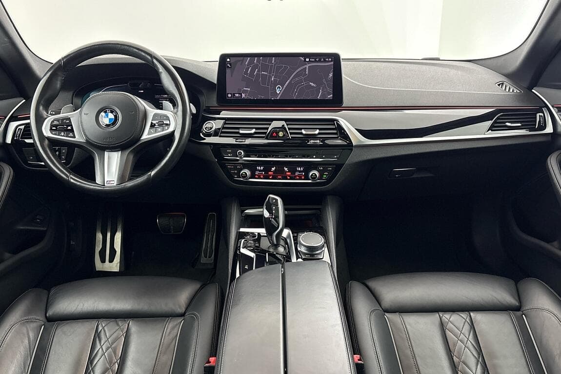 2021 BMW 5-SERIES - 14
