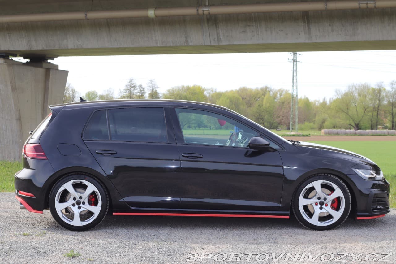 2017 Volkswagen GOLF - 6