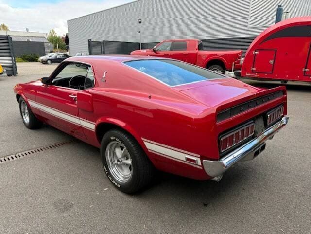 1970 Ford GT - 2