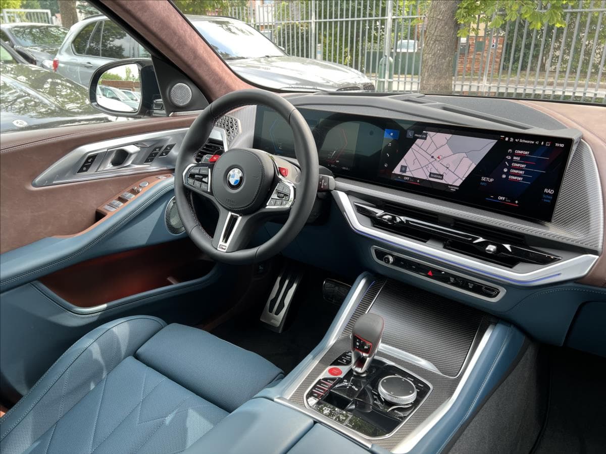 2023 BMW XM - 16