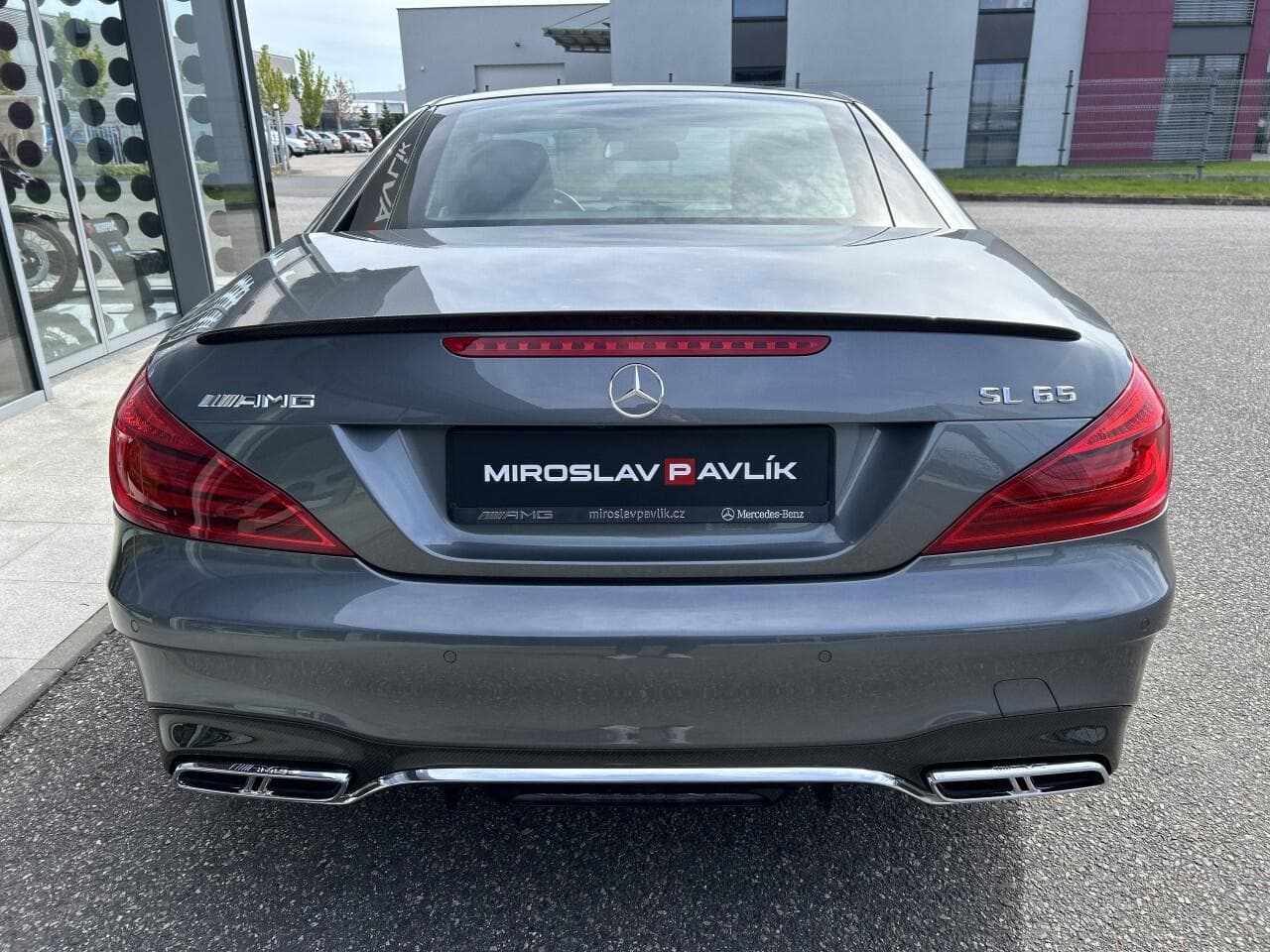 2016 Mercedes-Benz SL - 10