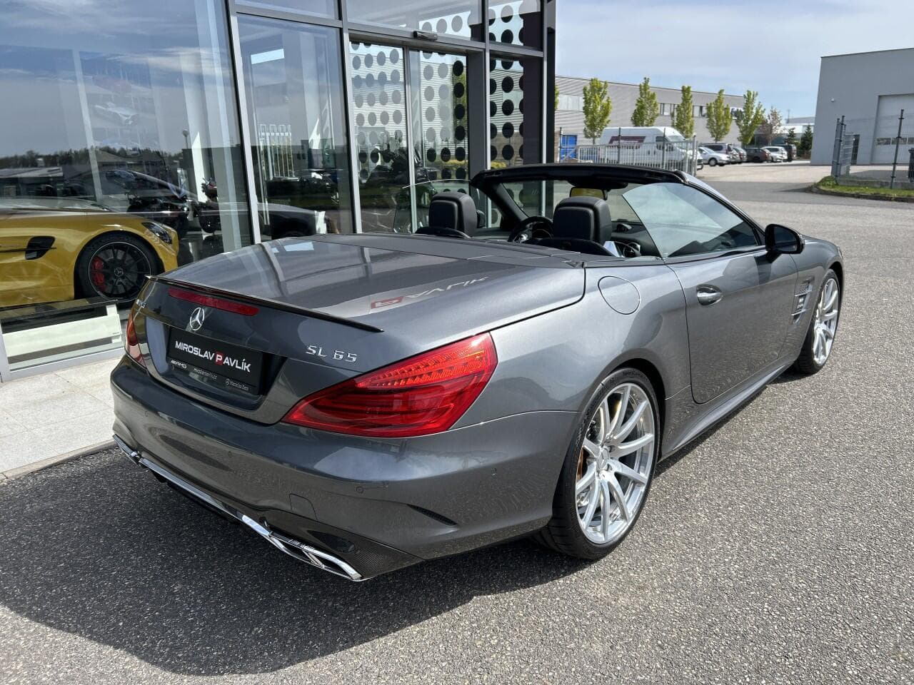 2016 Mercedes-Benz SL - 9