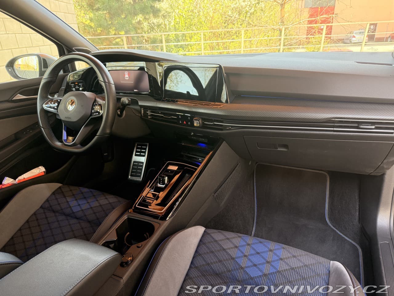 2023 Volkswagen GOLF - 16