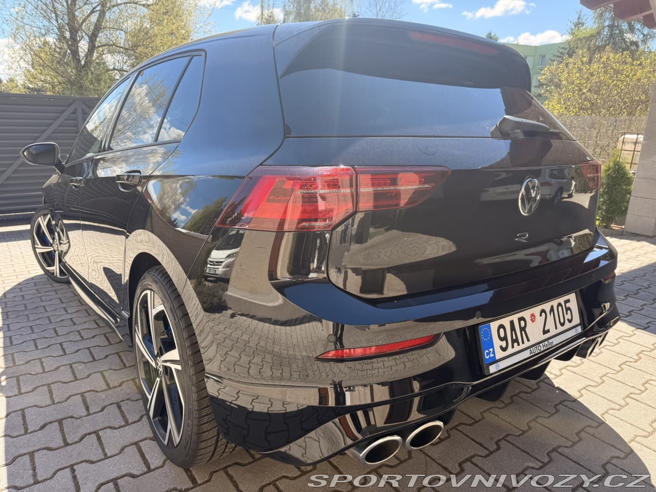 2023 Volkswagen GOLF - 3