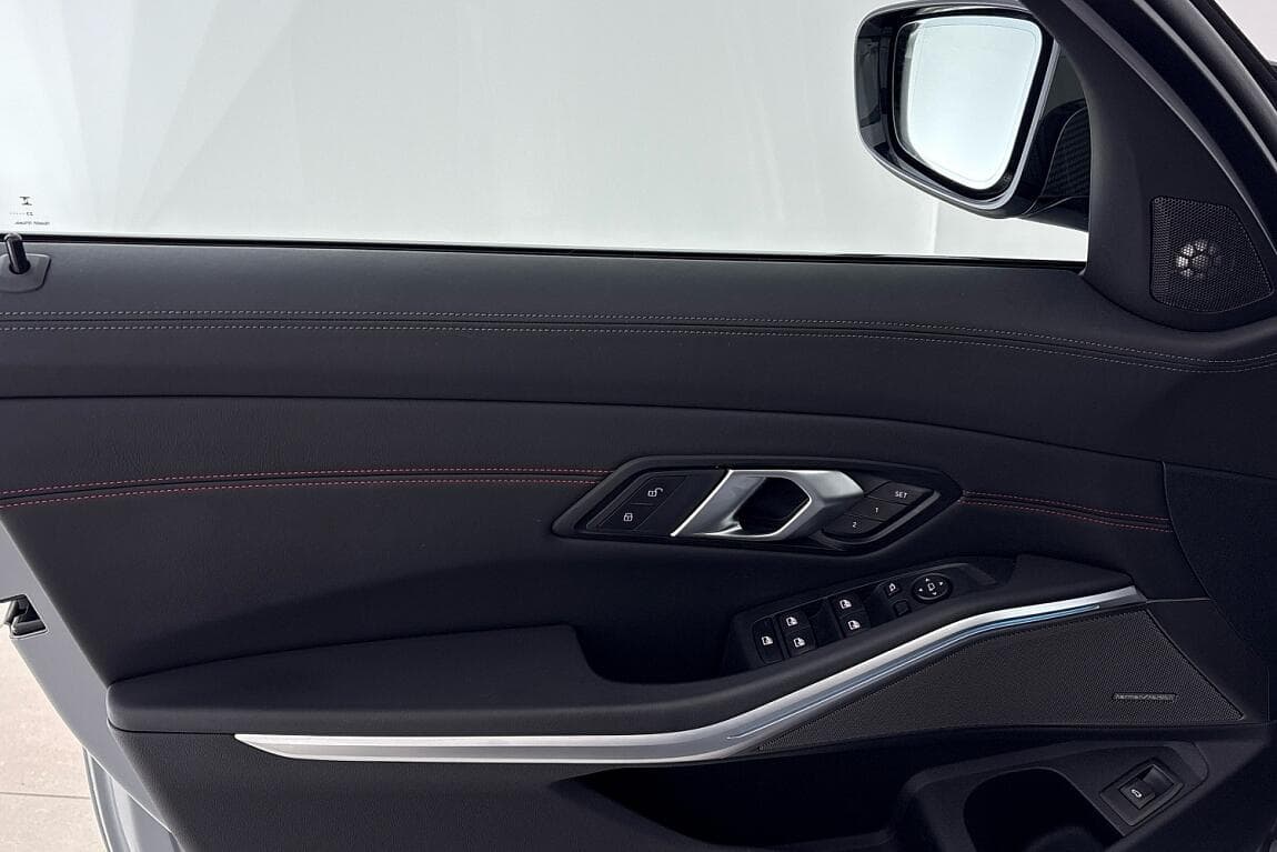 2024 BMW M3 - 18