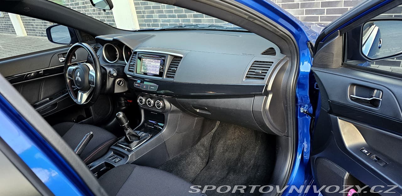 2015 Mitsubishi LANCER - 12