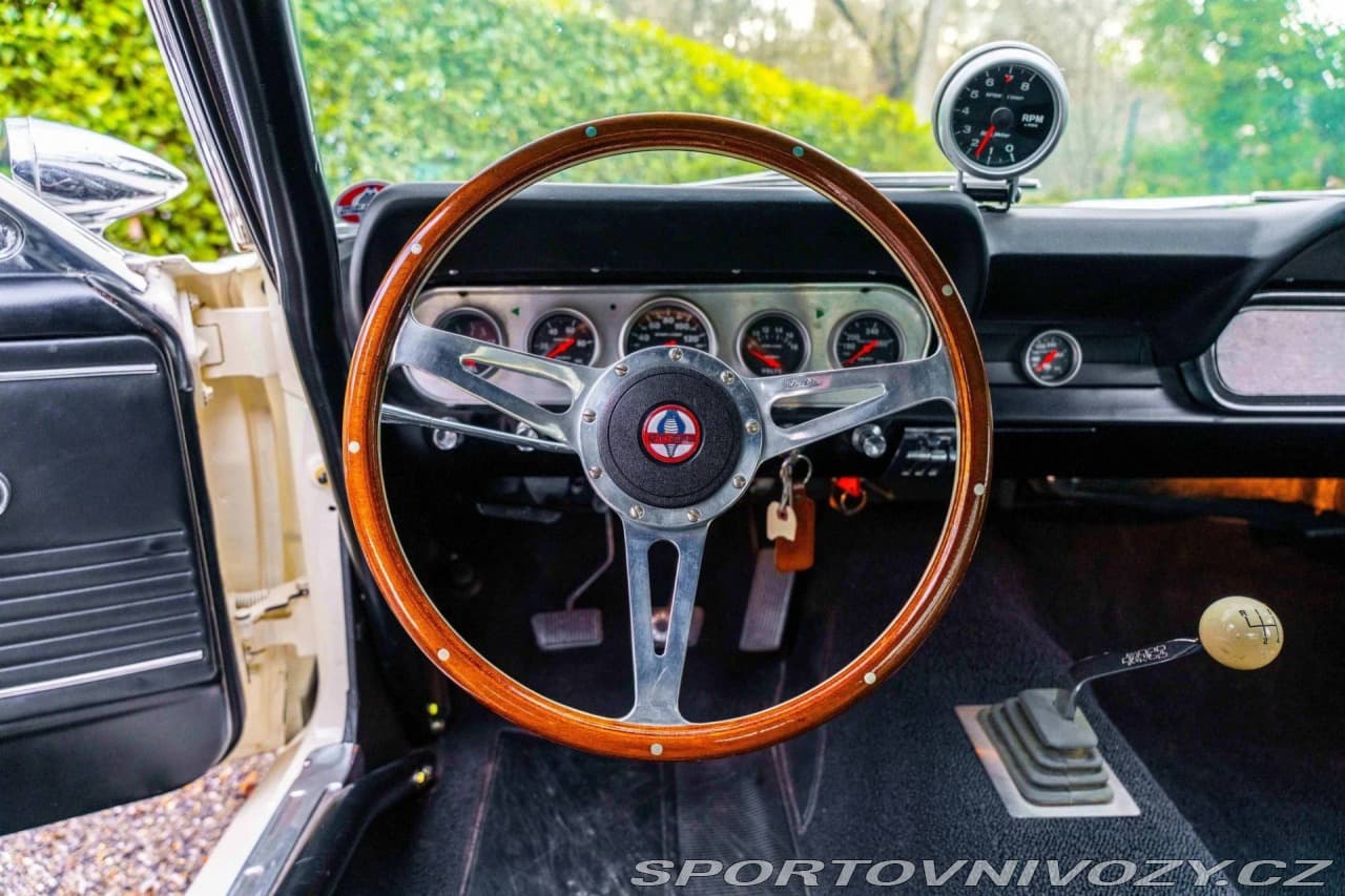 1966 Ford MUSTANG - 14