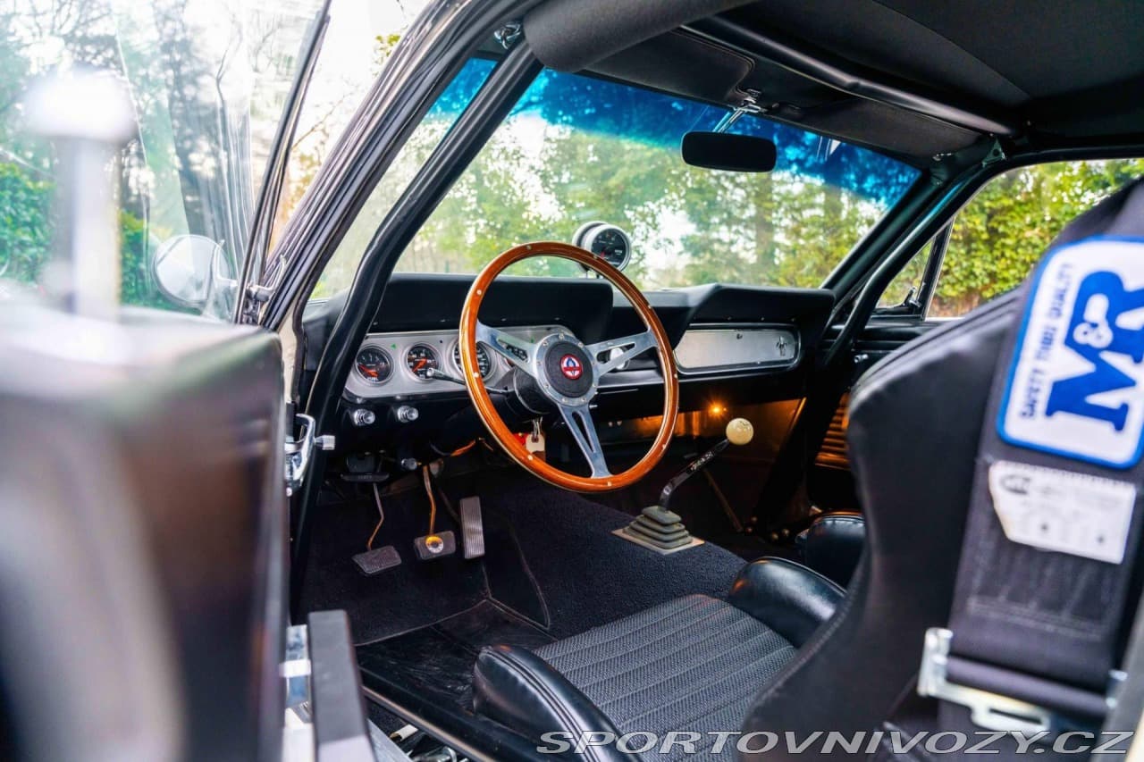 1966 Ford MUSTANG - 17