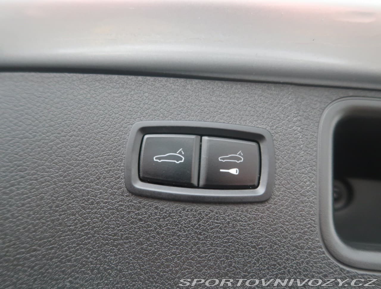 2014 Porsche MACAN - 19