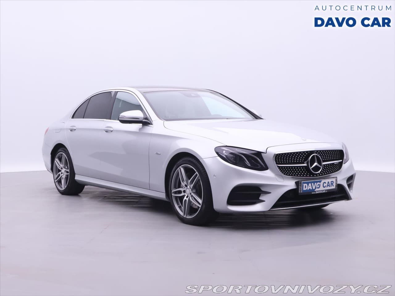 2016 Mercedes-Benz E-CLASS